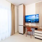 Soni Exclusive 224 Plaza With Free Private Parking & Self Check-in Bukarest