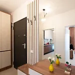 Soni Exclusive 224 Plaza With Free Private Parking & Self Check-in *