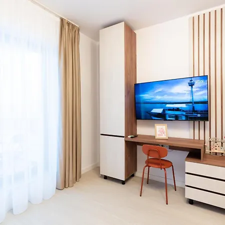 Soni Exclusive 224 Plaza With Free Private Parking & Self Check-in Bukarest