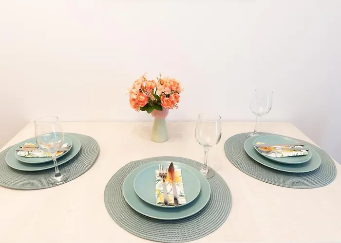 Soni Exclusive 224 Plaza With Free Private Parking & Self Check-in 公寓