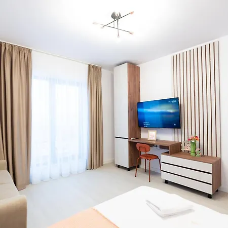 Soni Exclusive 224 Plaza With Free Private Parking & Self Check-in Апартаменты *
